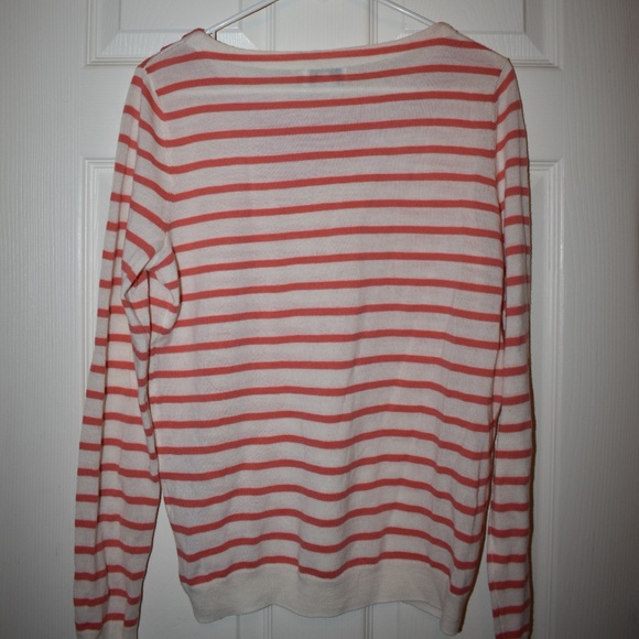 VINEYARD VINES sweater. NEVER WORN. Size L. - Picture 3 of 3